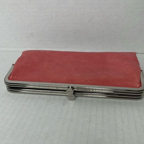 Hobo Lauren peach leather double frame clutch/wallet NWT - Picture 7 of 11